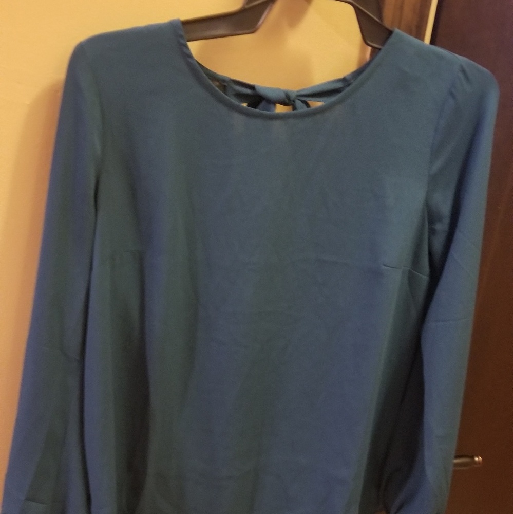 blouse